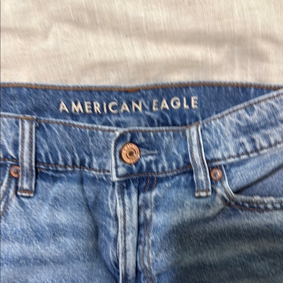 American Eagle Outfitters Blue Distressed Jean Shorts - Picture 4 of 6